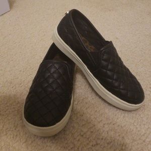 Steve Madden Girls Slip On shoes